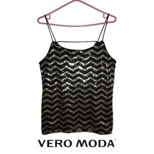 NWT Vero Moda ZigZag Sequin Top